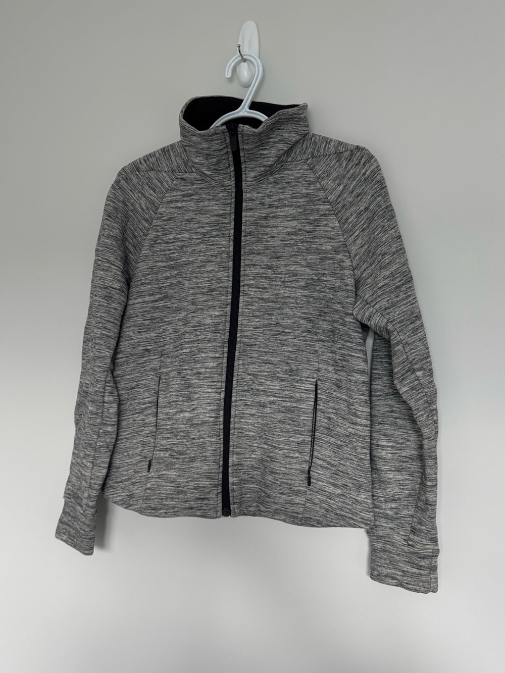 Lululemon Snuggle Up Jacket
Heathered Space Dyed Black